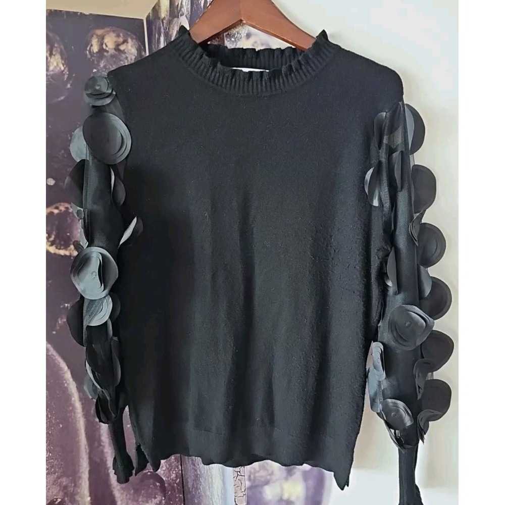 SIANI MILANO Women's Black Illusion Sleeve Trim Neckline Pullover Sweater sz M?